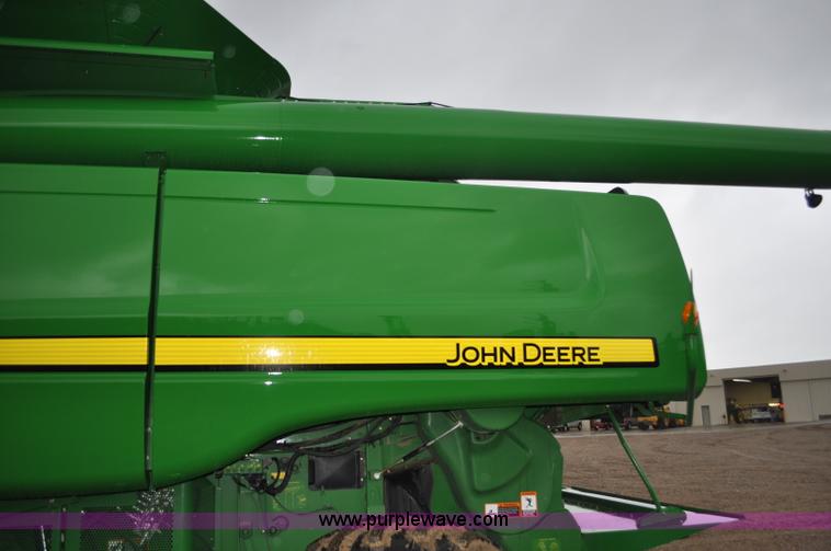 image for item G6141 2009 John Deere 9870 STS 2WD combine