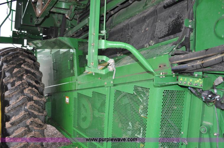 image for item G6141 2009 John Deere 9870 STS 2WD combine