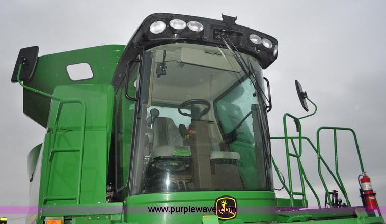 image for item G6141 2009 John Deere 9870 STS 2WD combine