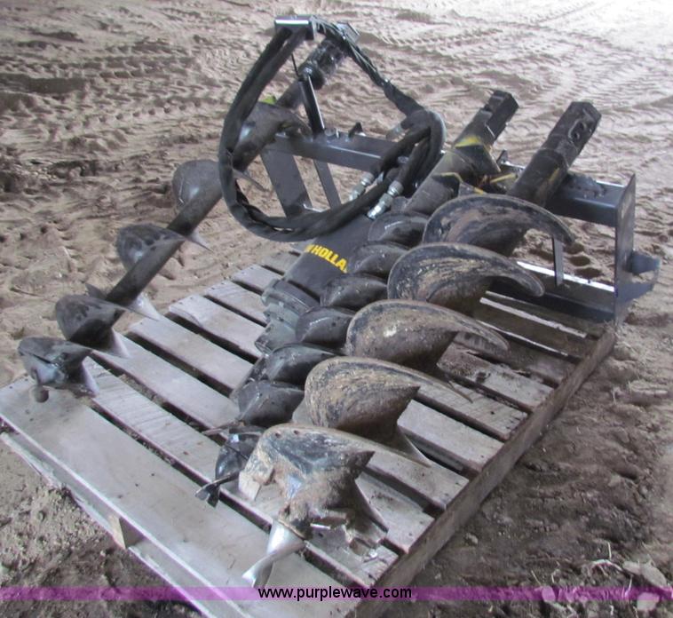 image for item AE9135 2011 New Holland auger