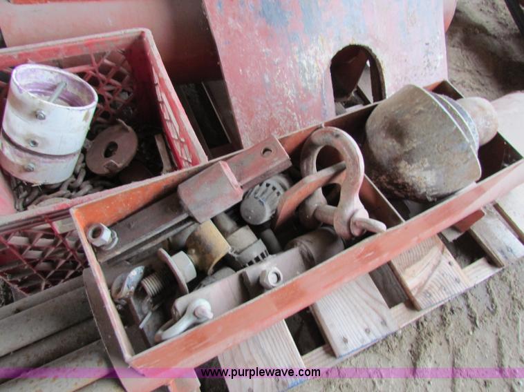 image for item AE9136 Ditch Witch P80 rod pusher