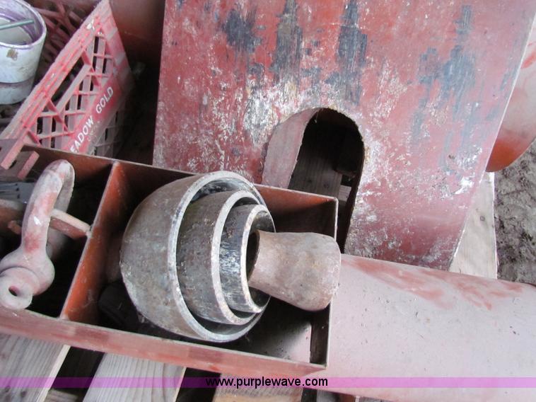 image for item AE9136 Ditch Witch P80 rod pusher