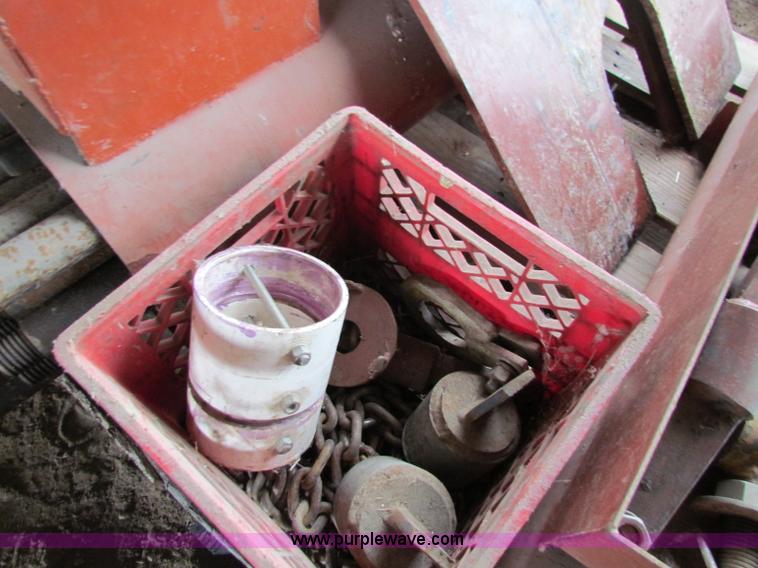 image for item AE9136 Ditch Witch P80 rod pusher