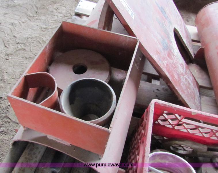 image for item AE9136 Ditch Witch P80 rod pusher