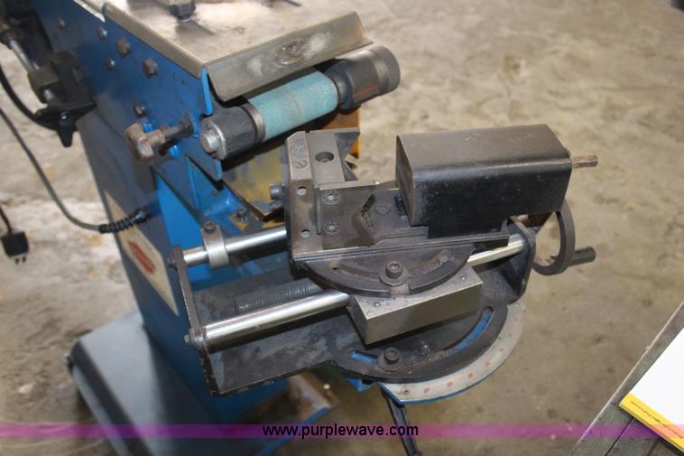 image for item AU9025 2006 CML Ercolina hydraulic tube and pipe notcher