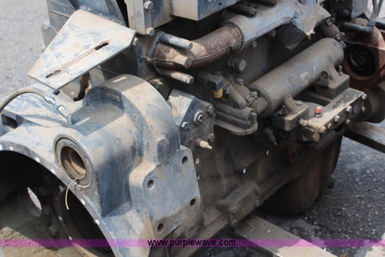 image for item AU9028 Cummins L10-300 diesel engine