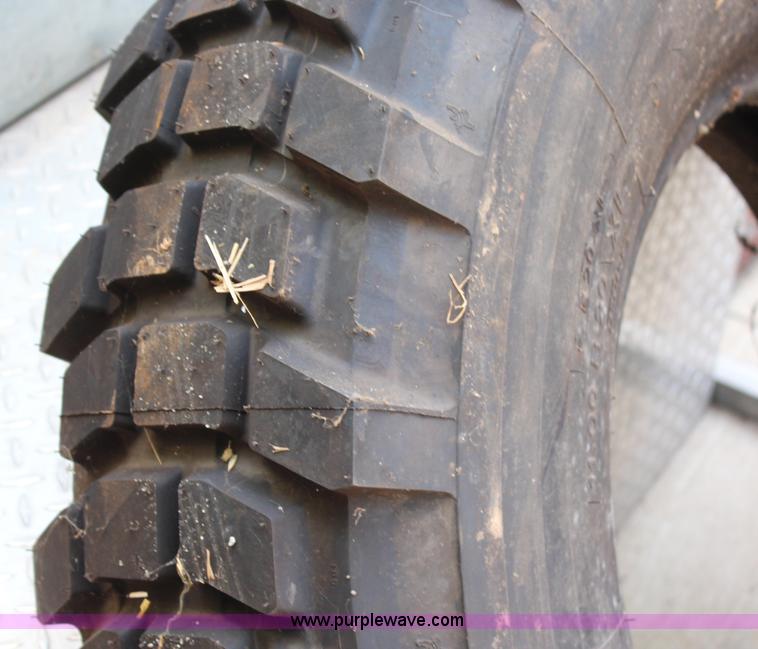 image for item AU9038 (2) tires