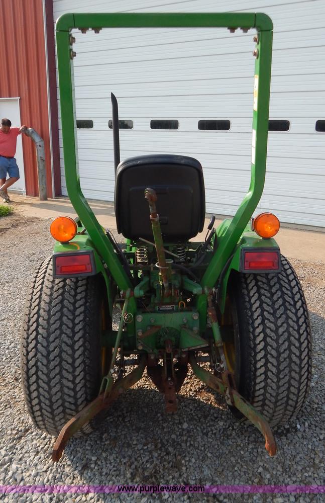 image for item AW9206 John Deere 770 MFWA tractor