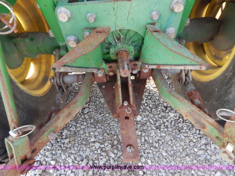 image for item AW9206 John Deere 770 MFWA tractor