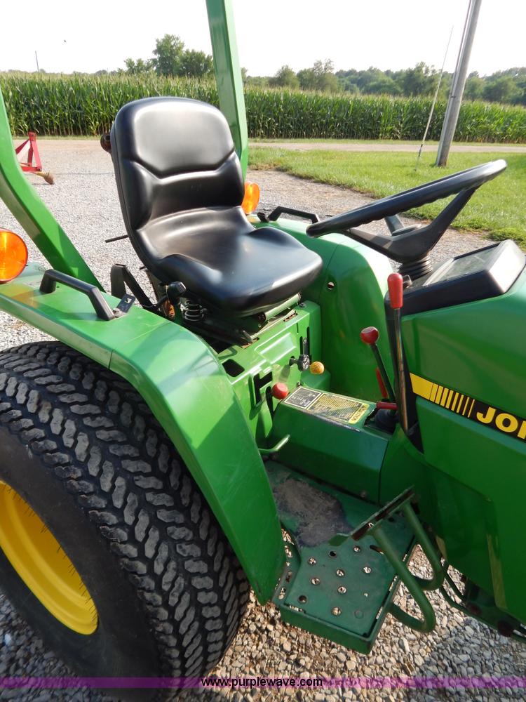 image for item AW9206 John Deere 770 MFWA tractor