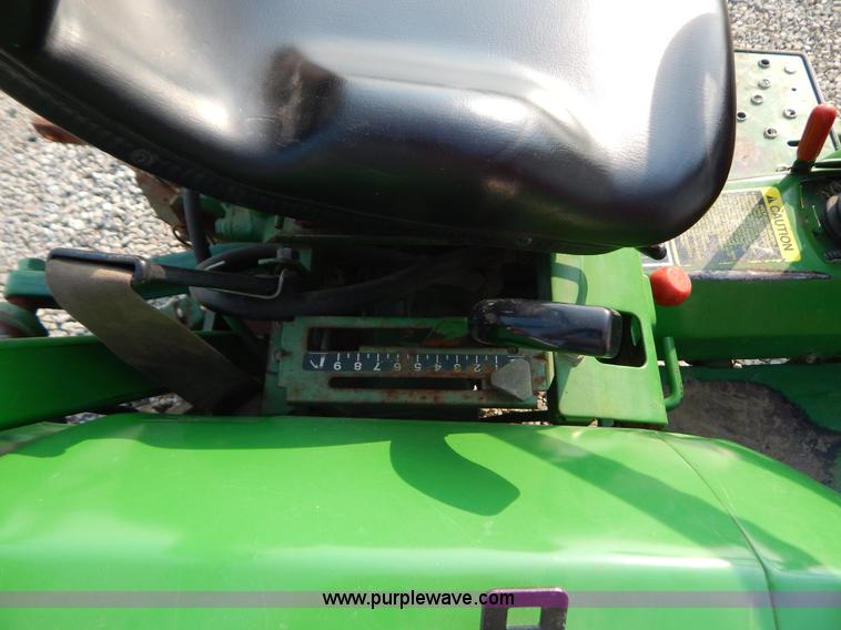 image for item AW9206 John Deere 770 MFWA tractor