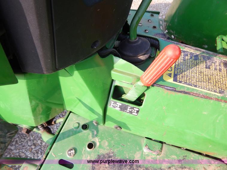 image for item AW9206 John Deere 770 MFWA tractor