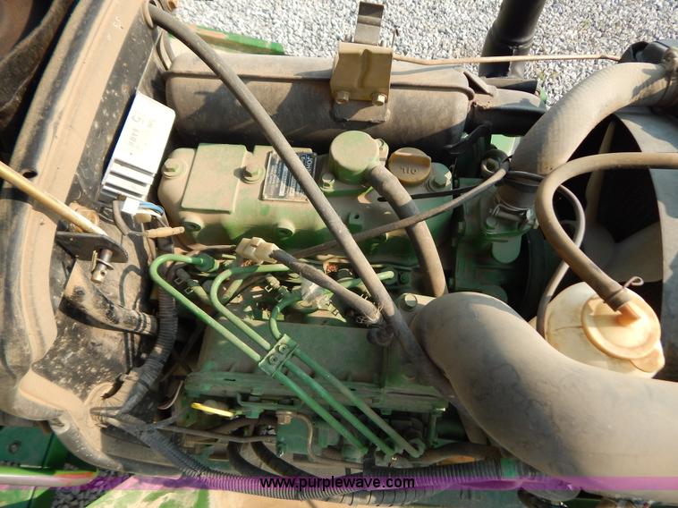 image for item AW9206 John Deere 770 MFWA tractor