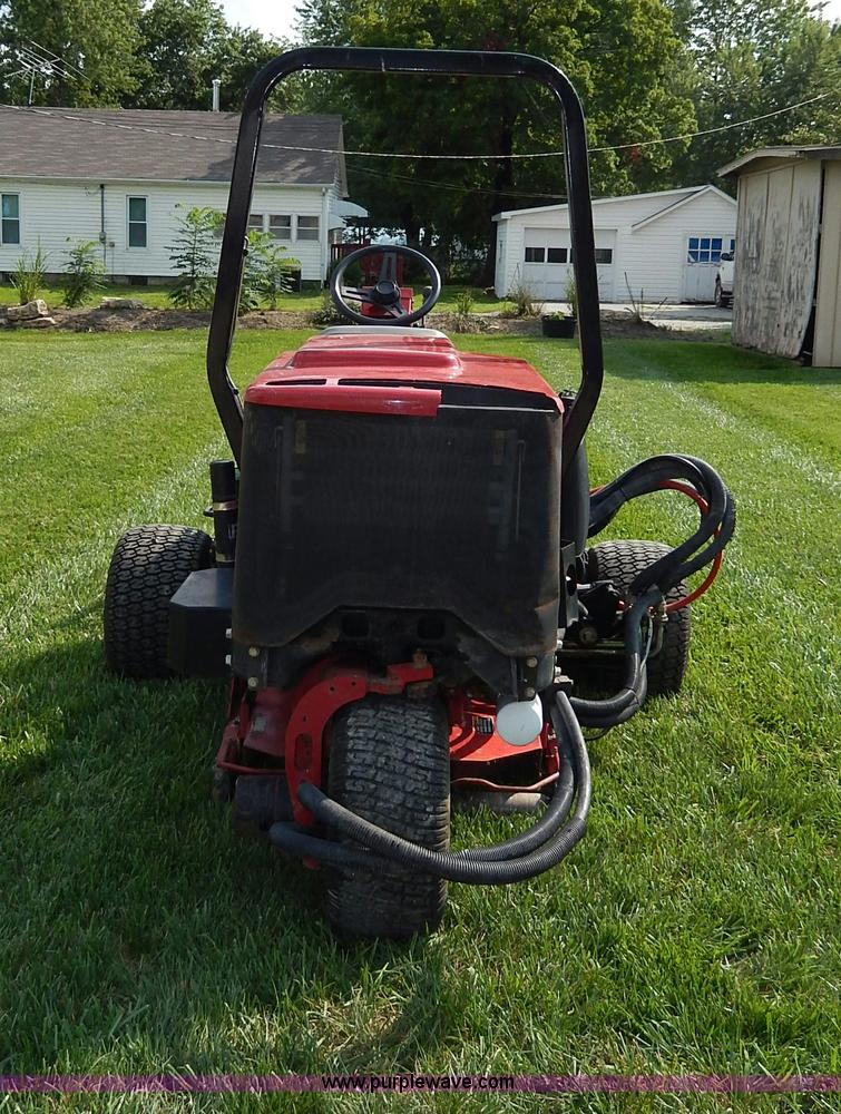 image for item AW9657 2004 Toro Sidewinder turf mower