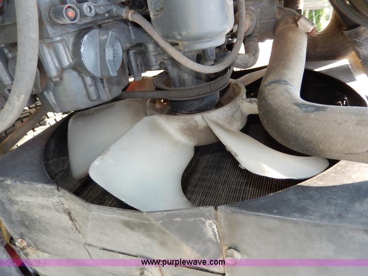 image for item AW9657 2004 Toro Sidewinder turf mower