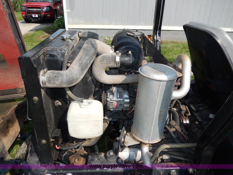 image for item AW9657 2004 Toro Sidewinder turf mower