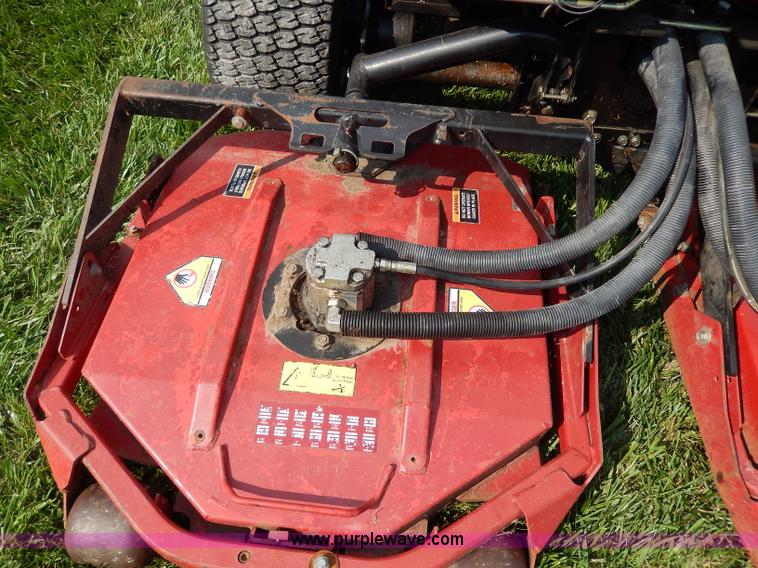 image for item AW9657 2004 Toro Sidewinder turf mower