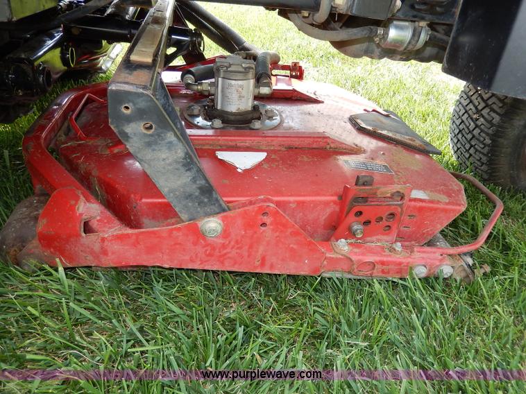 image for item AW9657 2004 Toro Sidewinder turf mower