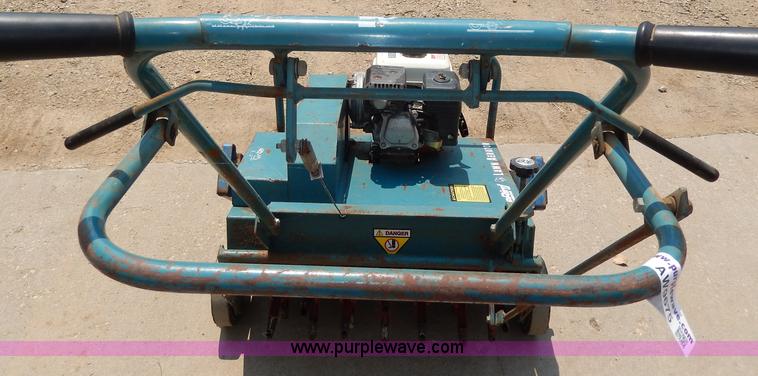 image for item AW9675 Bluebird lawn aerator