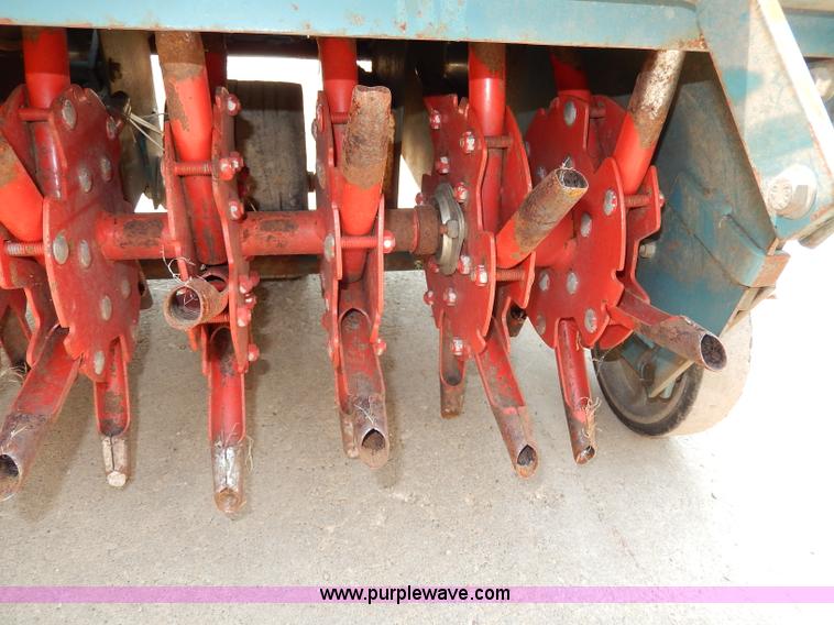 image for item AW9675 Bluebird lawn aerator