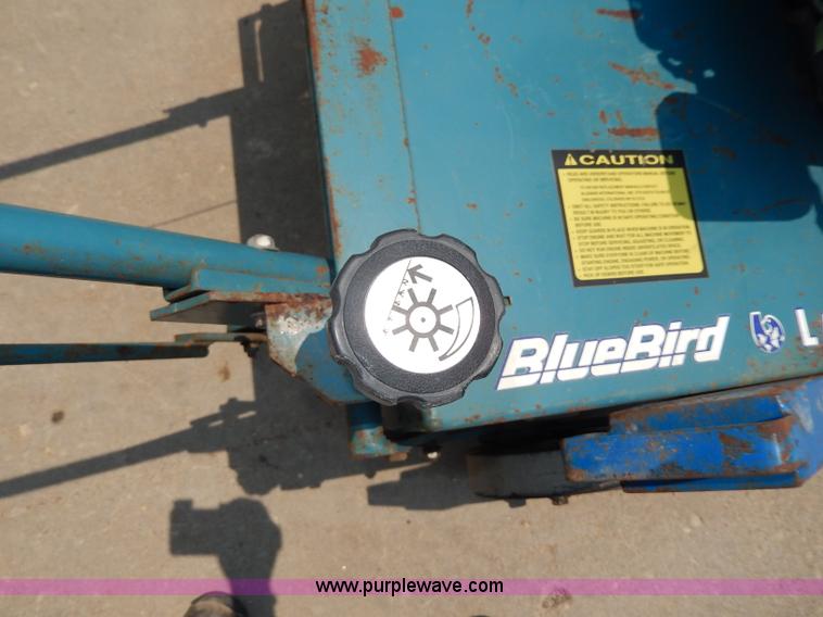 image for item AW9675 Bluebird lawn aerator