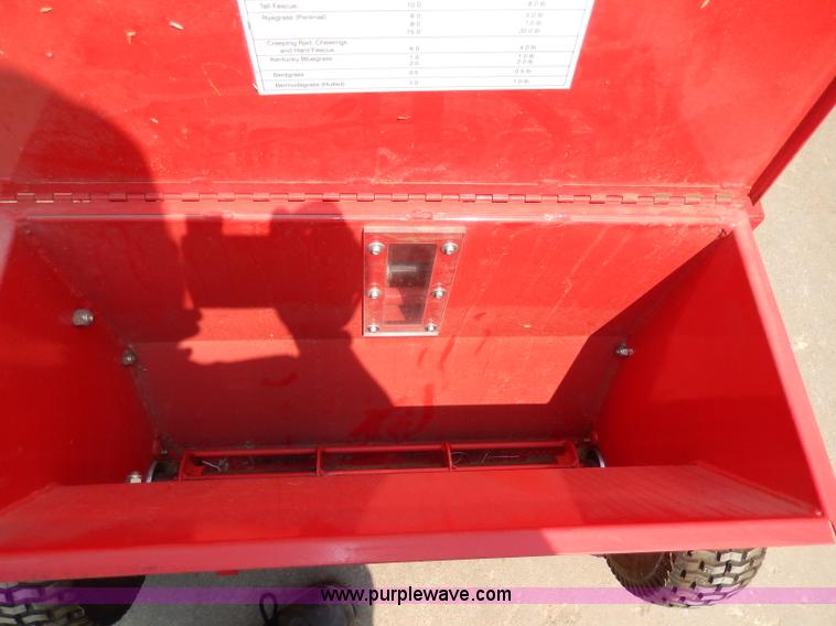 image for item AW9676 MTD Pro seeder