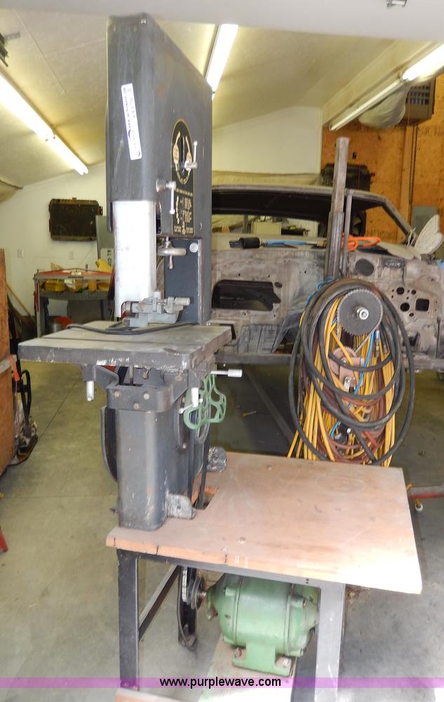 image for item AW9700 Boice Crane band saw
