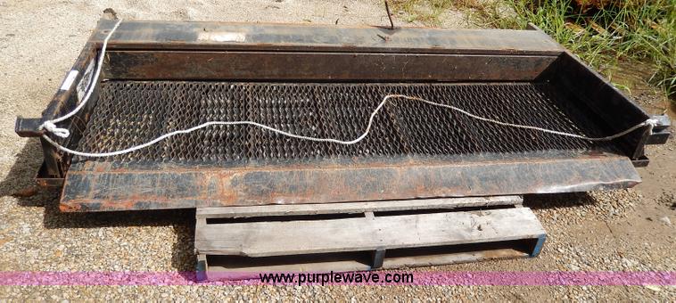 image for item AW9701 Tommy Gate lift gate