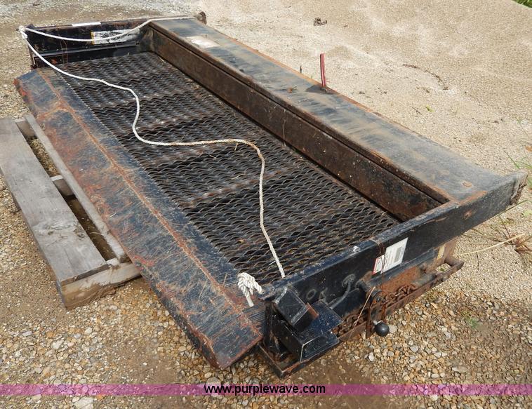 image for item AW9701 Tommy Gate lift gate