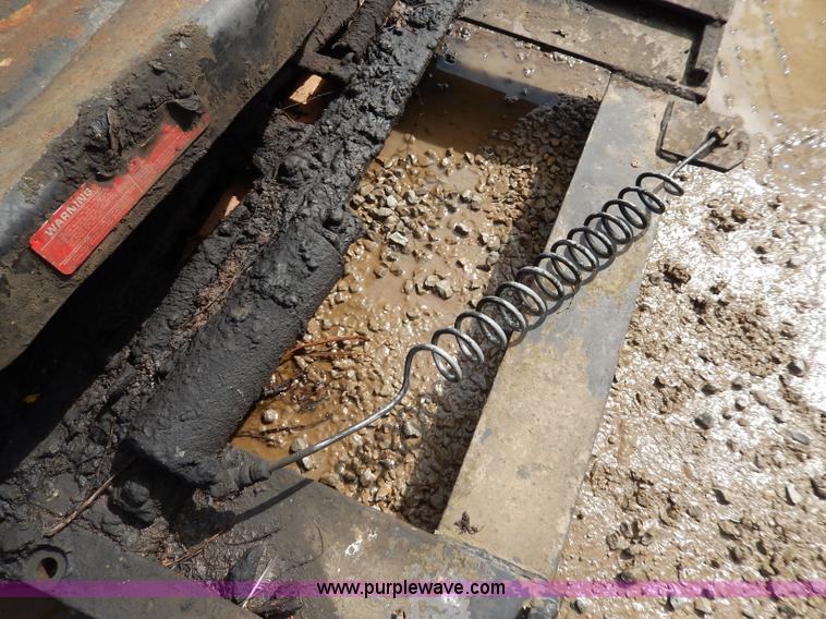 image for item AW9702 Air operated sliding fifth wheel