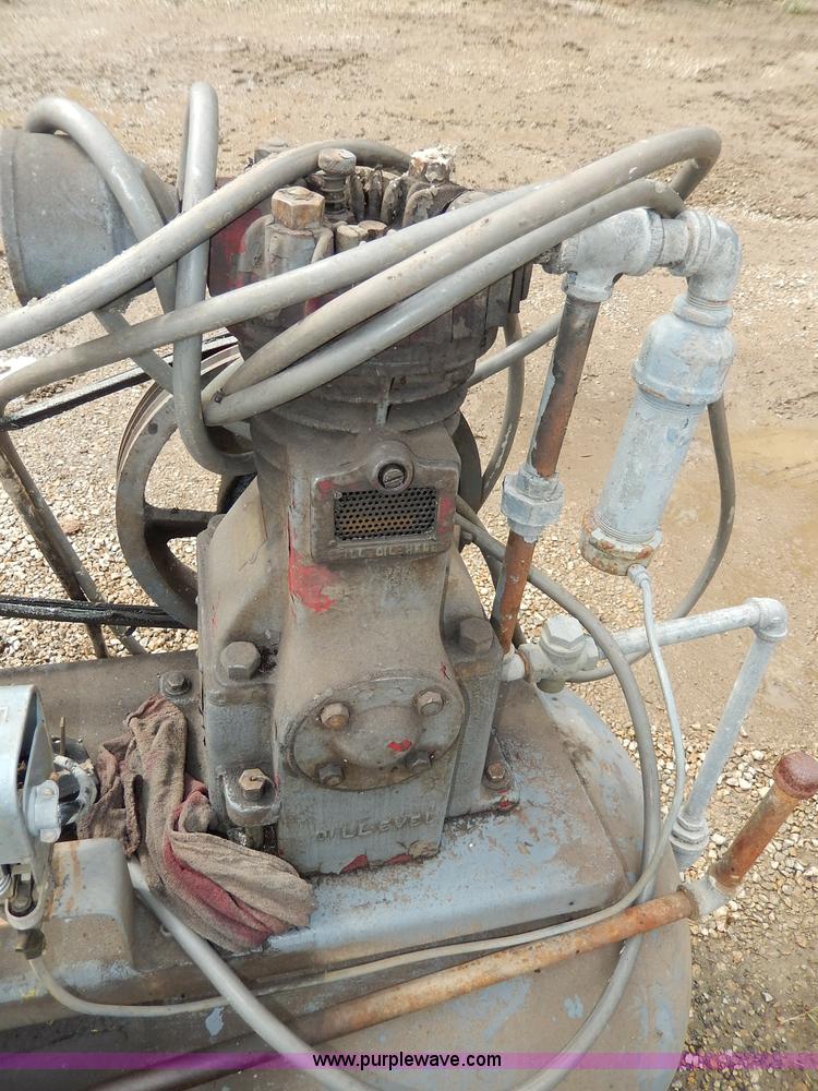 image for item AW9703 Laidlaw air compressor