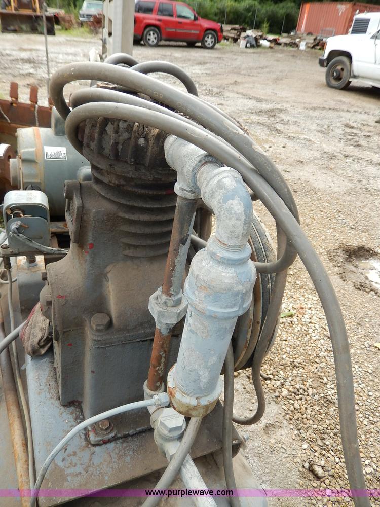 image for item AW9703 Laidlaw air compressor