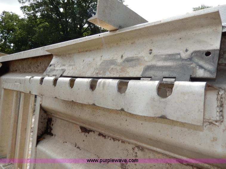 image for item AW9705 Semi truck headache rack