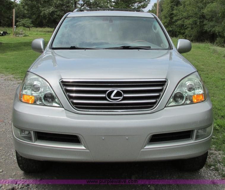 image for item B4794 2003 Lexus GX470 SUV