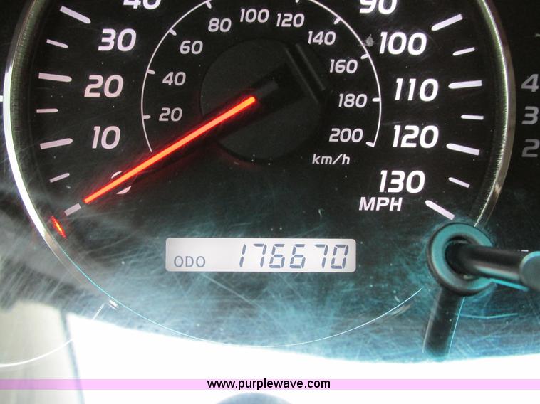 image for item B4794 2003 Lexus GX470 SUV