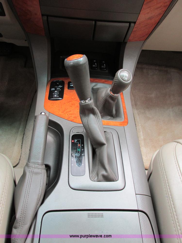 image for item B4794 2003 Lexus GX470 SUV