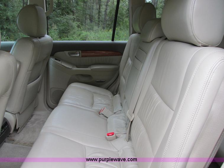 image for item B4794 2003 Lexus GX470 SUV