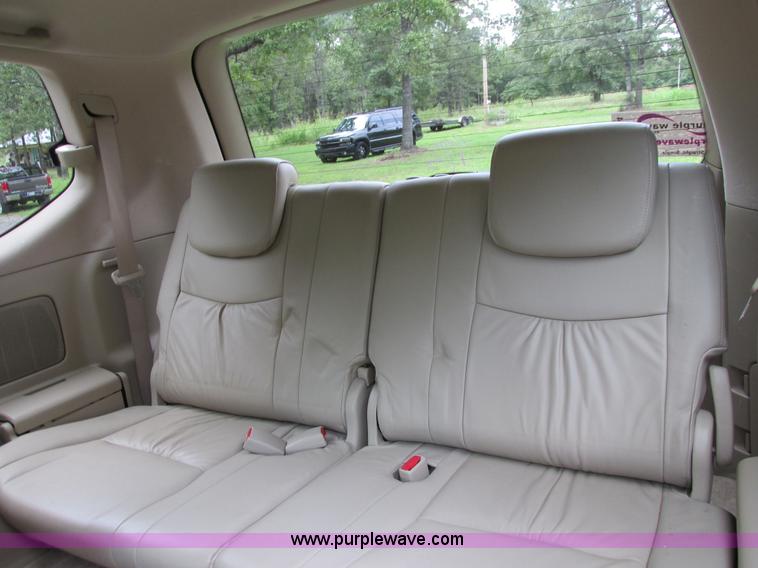 image for item B4794 2003 Lexus GX470 SUV