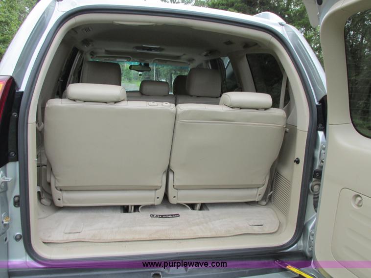 image for item B4794 2003 Lexus GX470 SUV