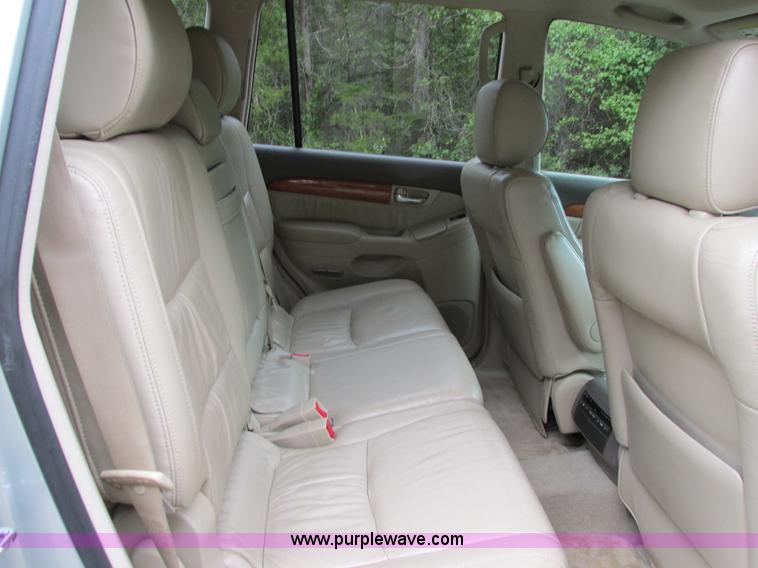 image for item B4794 2003 Lexus GX470 SUV