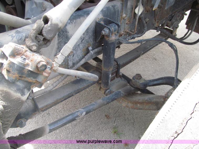 image for item D7462 2006 Ford F650 XL Super Duty box truck