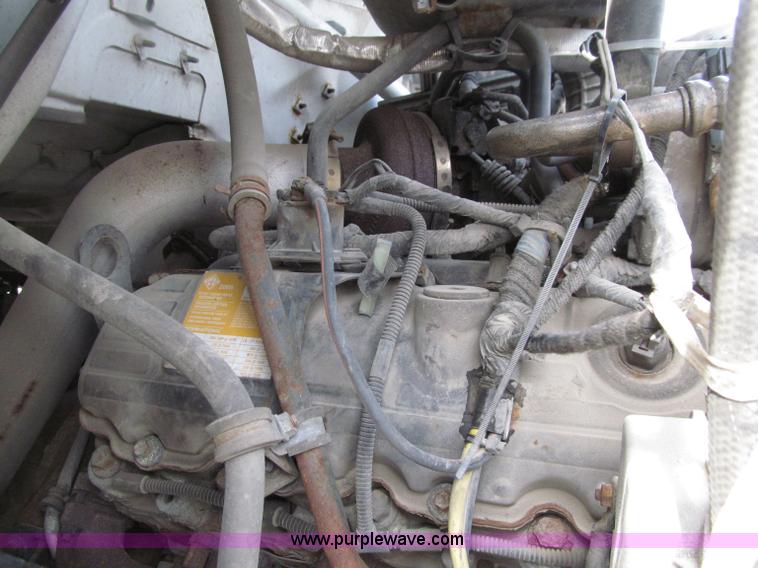 image for item D7462 2006 Ford F650 XL Super Duty box truck