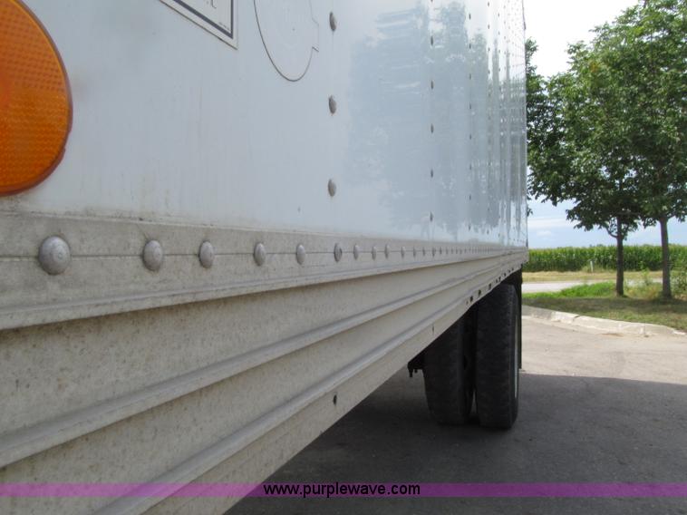 image for item D7462 2006 Ford F650 XL Super Duty box truck