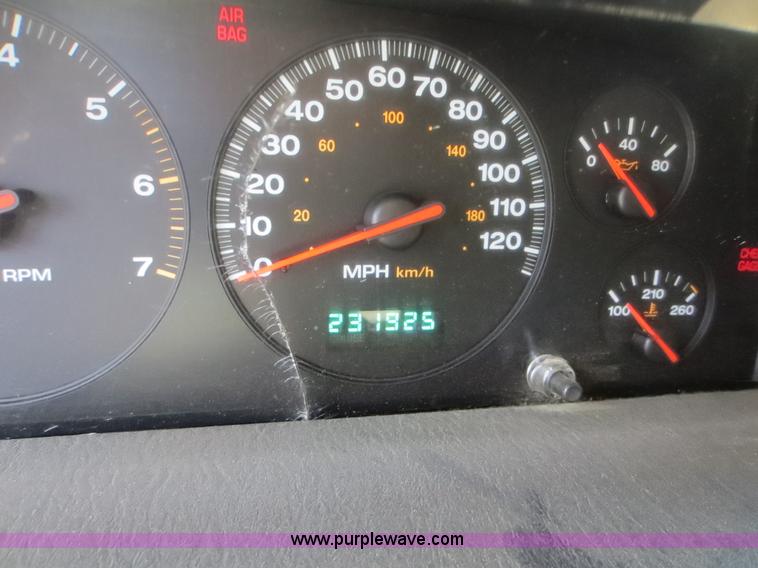 image for item E5507 2000 Jeep Grand Cherokee Laredo SUV