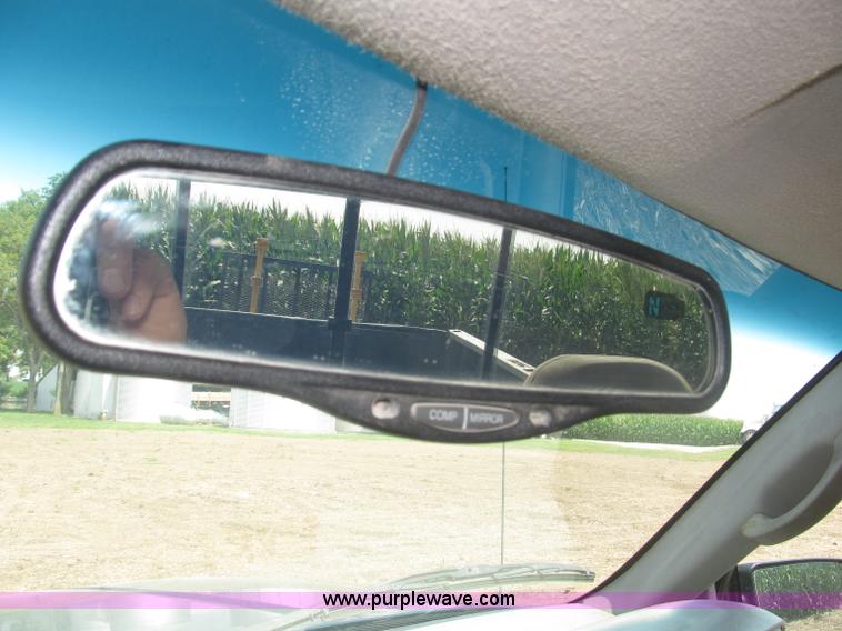 image for item F7078 1998 Chevrolet Silverado 3500 pickup truck