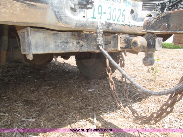 image for item F7078 1998 Chevrolet Silverado 3500 pickup truck