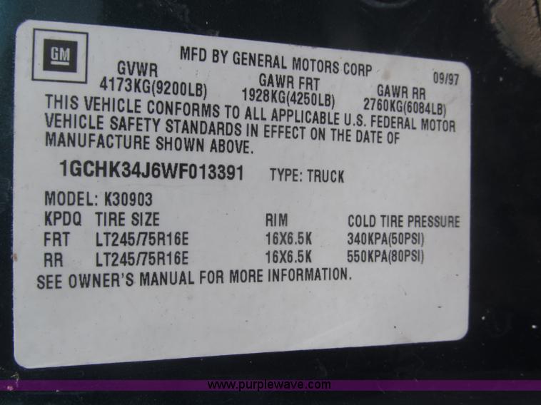 image for item F7078 1998 Chevrolet Silverado 3500 pickup truck