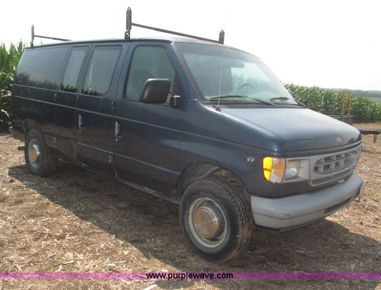 image for item F7080 1998 Ford Econoline E250 van