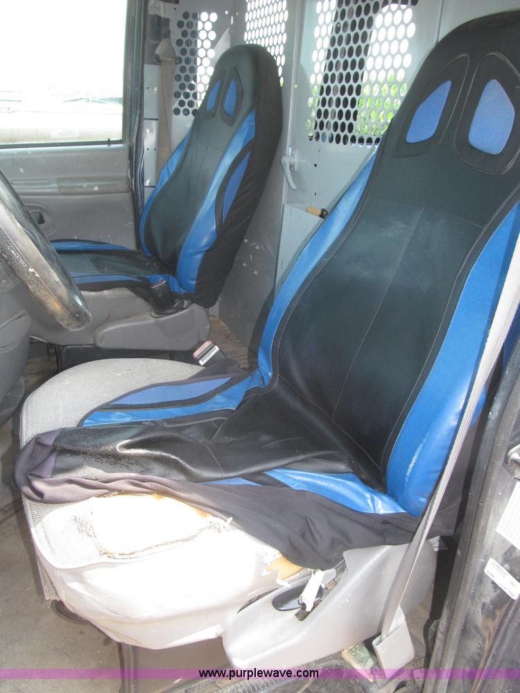 image for item F7080 1998 Ford Econoline E250 van