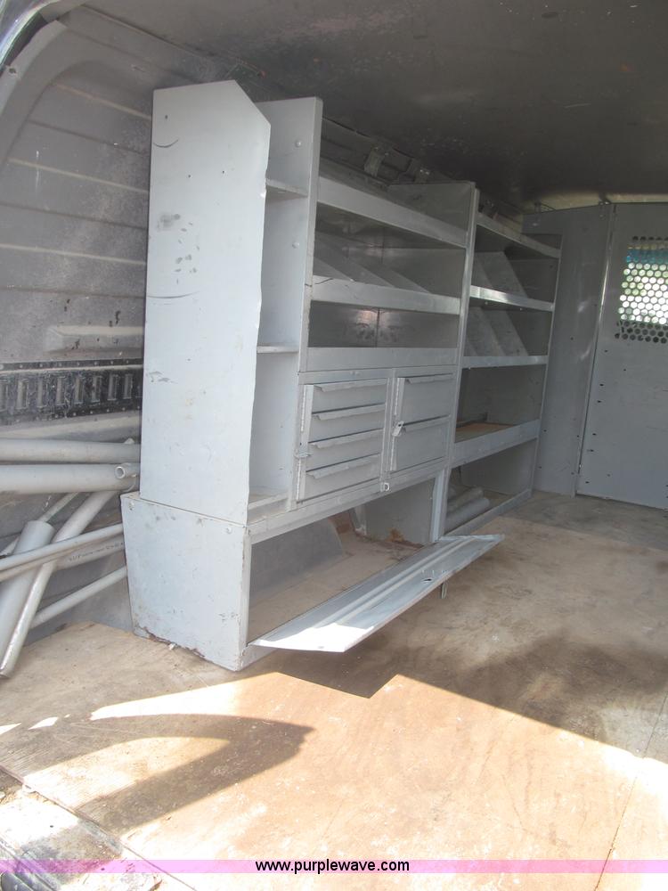 image for item F7080 1998 Ford Econoline E250 van